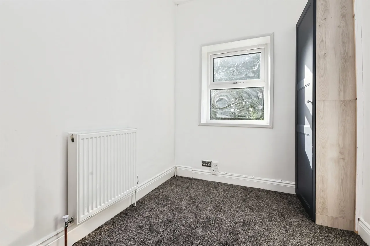 Malmesbury Road, Birmingham, B10, photo 7