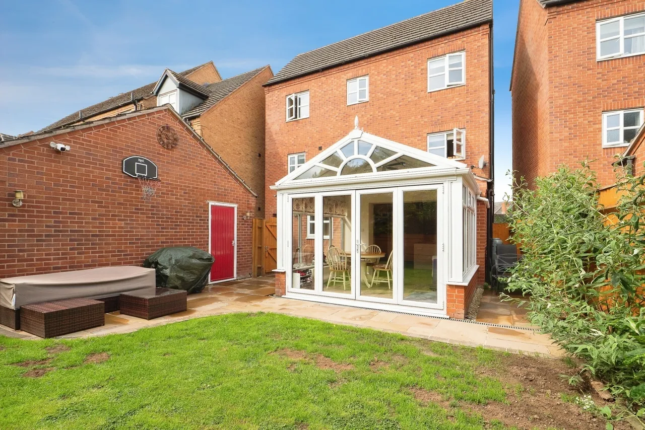 Lowes Drive, Tamworth, Staffordshire, B77, photo 24