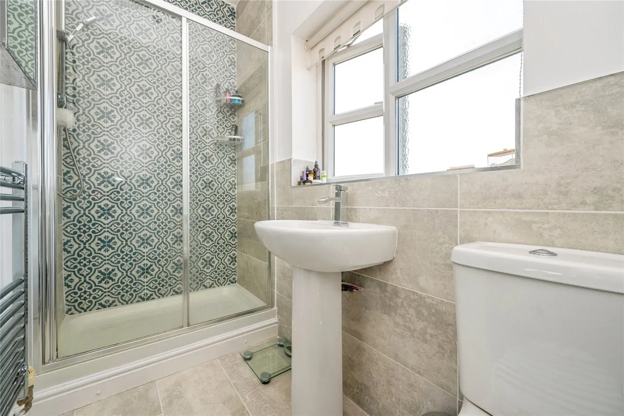 Lowes Drive, Tamworth, Staffordshire, B77, photo 19