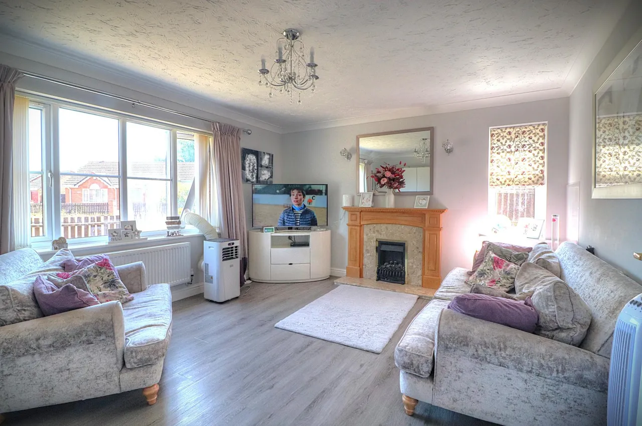 Kings Road, Holbeach, PE12, photo 3