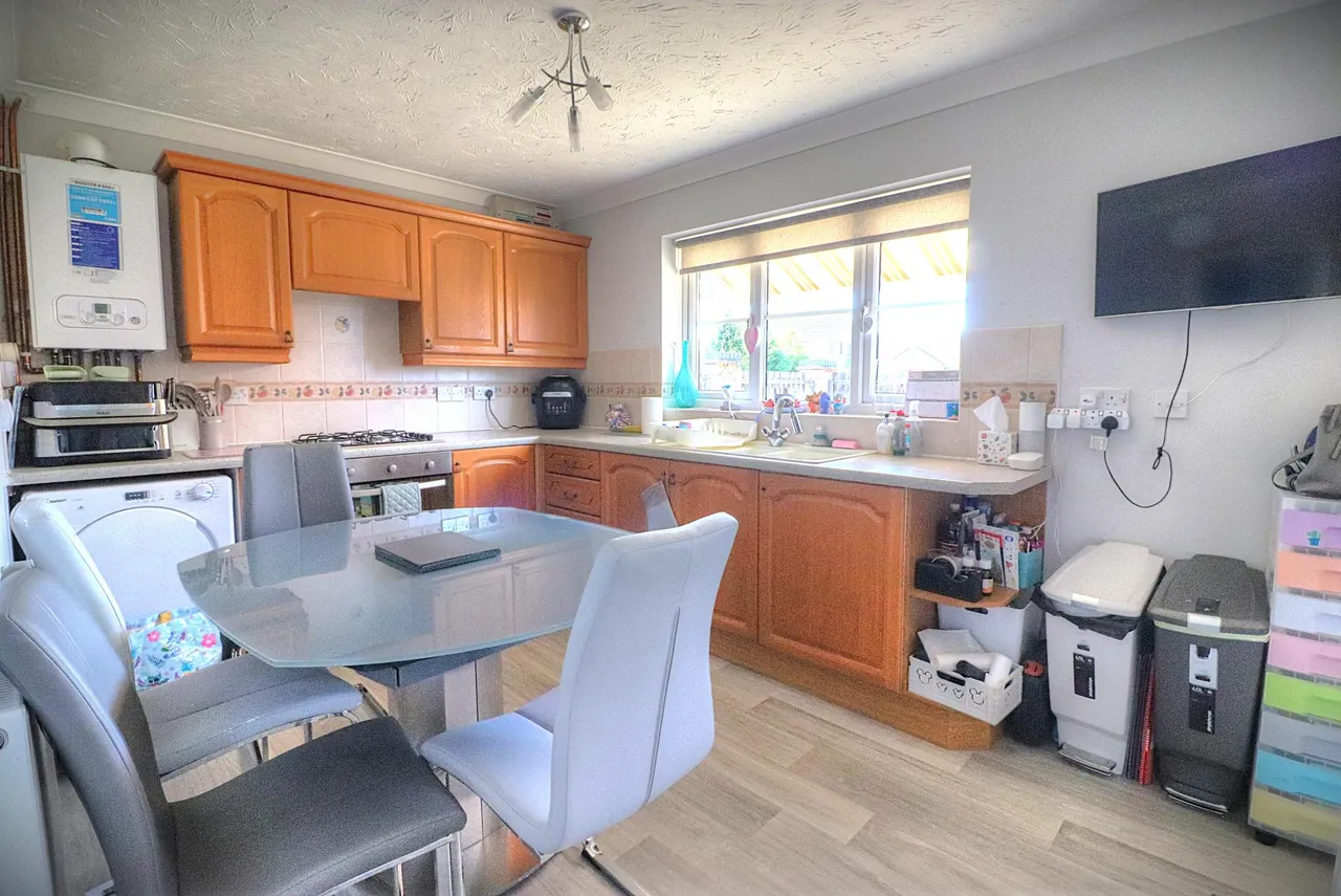 Kings Road, Holbeach, PE12, photo 5