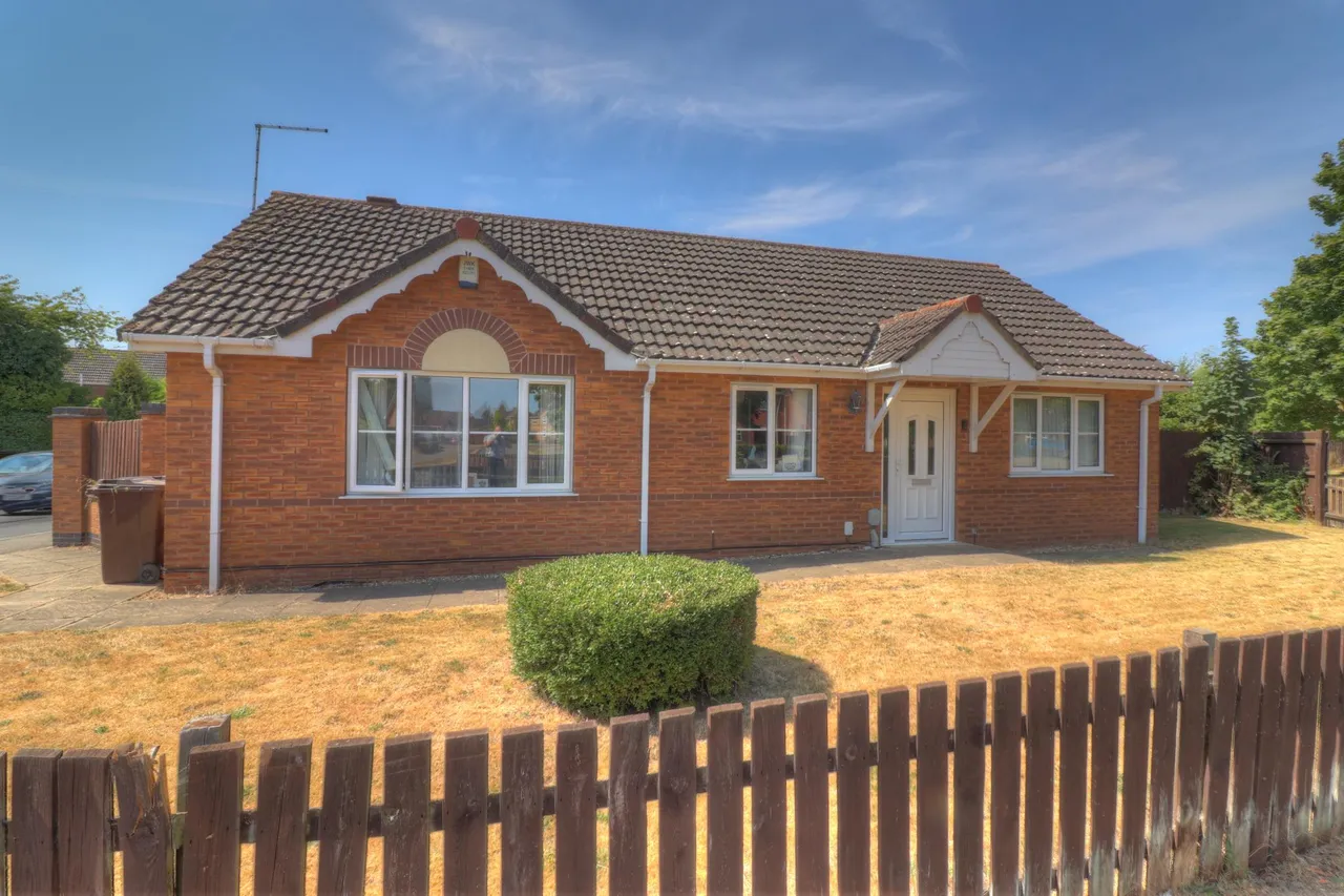 3 bed house for sale, Kings Road, Holbeach, PE12