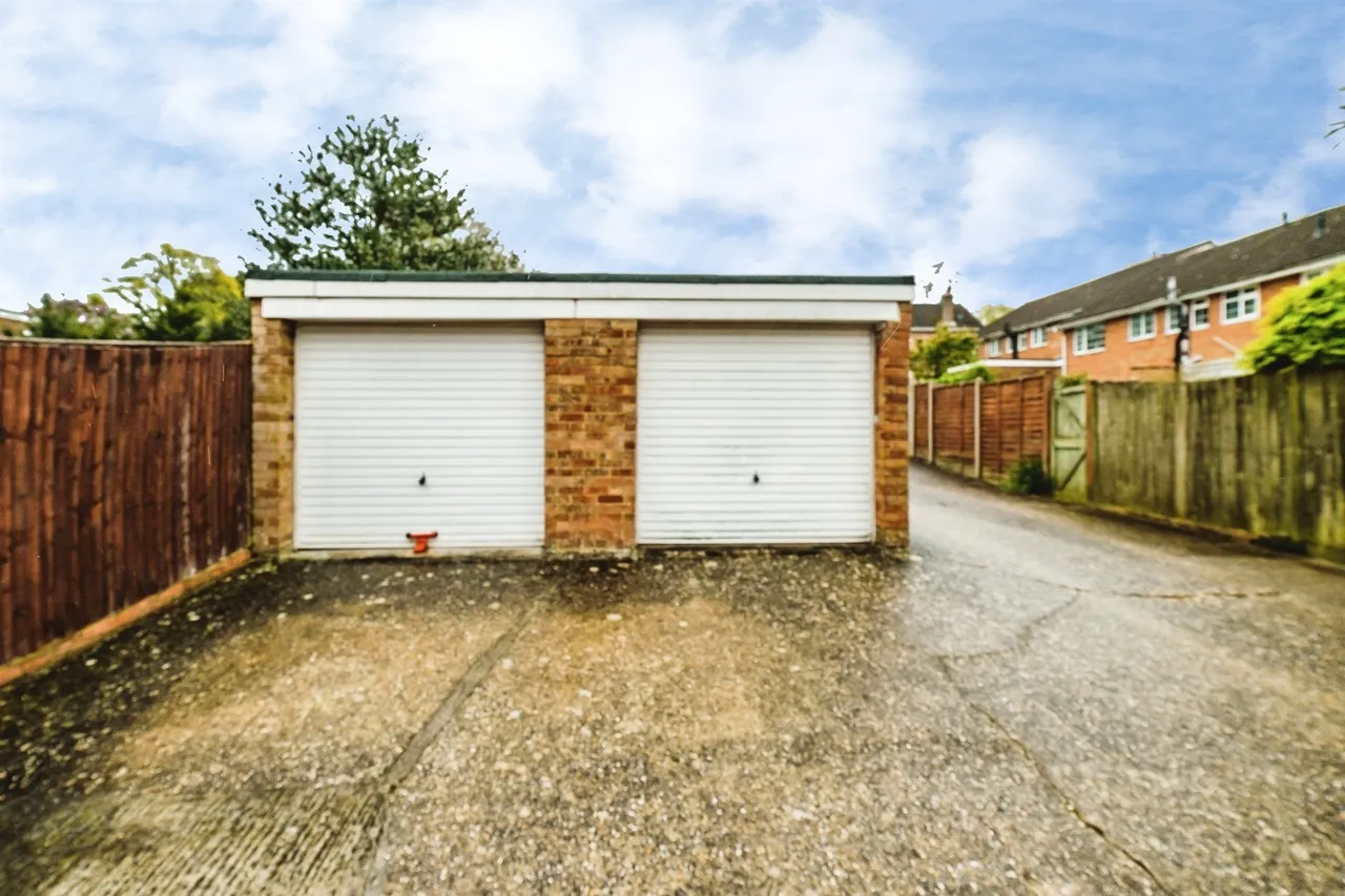 Hurston Close, Worthing, BN14, photo 17