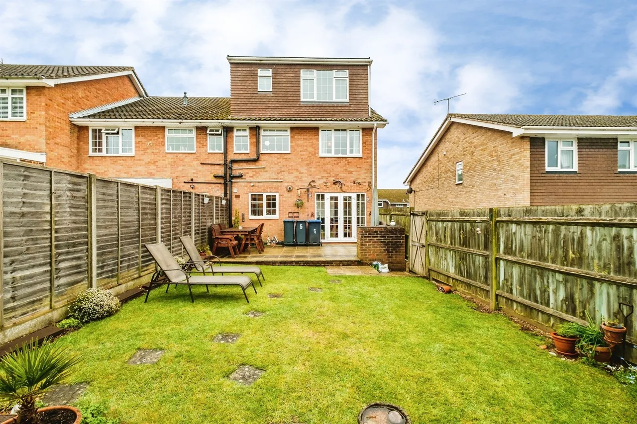 Hurston Close, Worthing, BN14, photo 16
