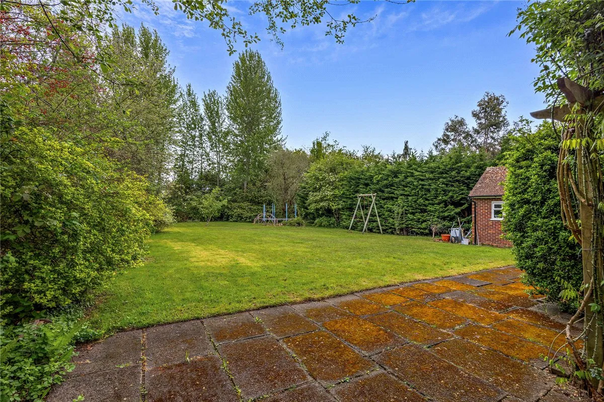 Andover Road, Newbury, RG14, photo 30