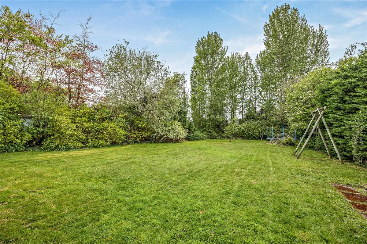 Andover Road, Newbury, RG14, photo 31