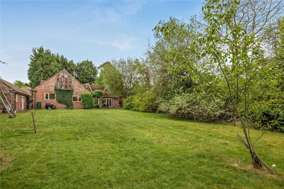 Andover Road, Newbury, RG14, photo 36