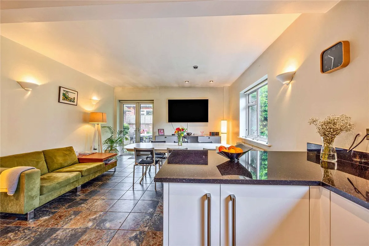 Andover Road, Newbury, RG14, photo 11