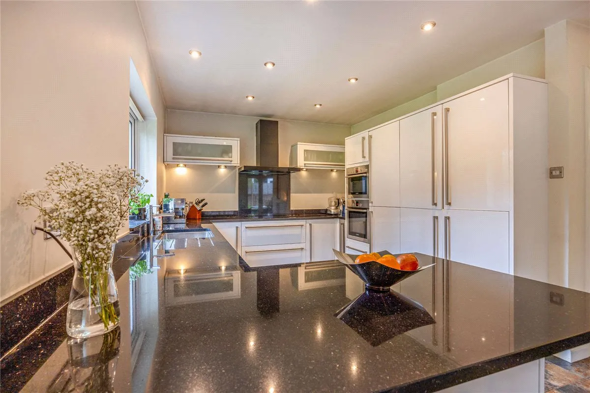 Andover Road, Newbury, RG14, photo 23