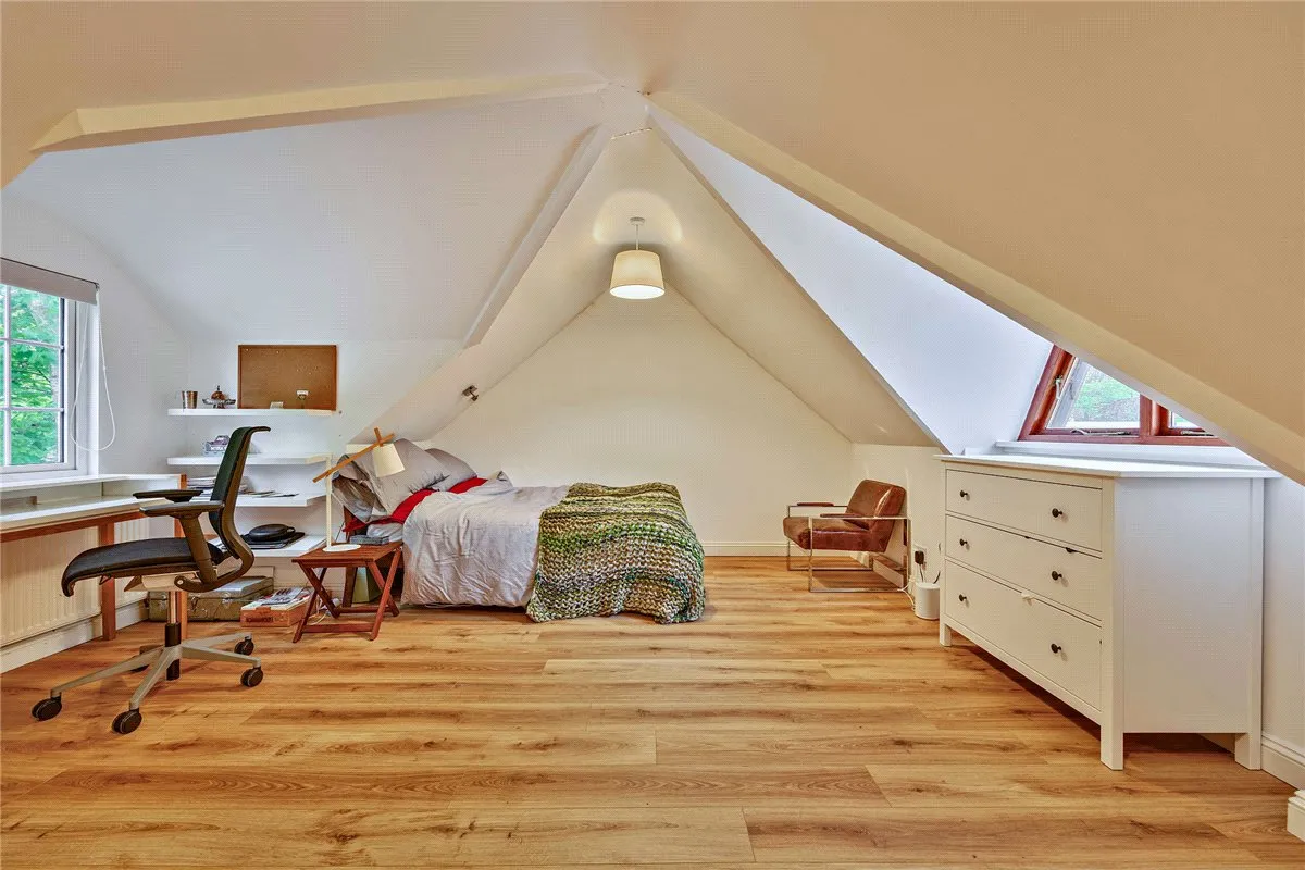 Andover Road, Newbury, RG14, photo 25