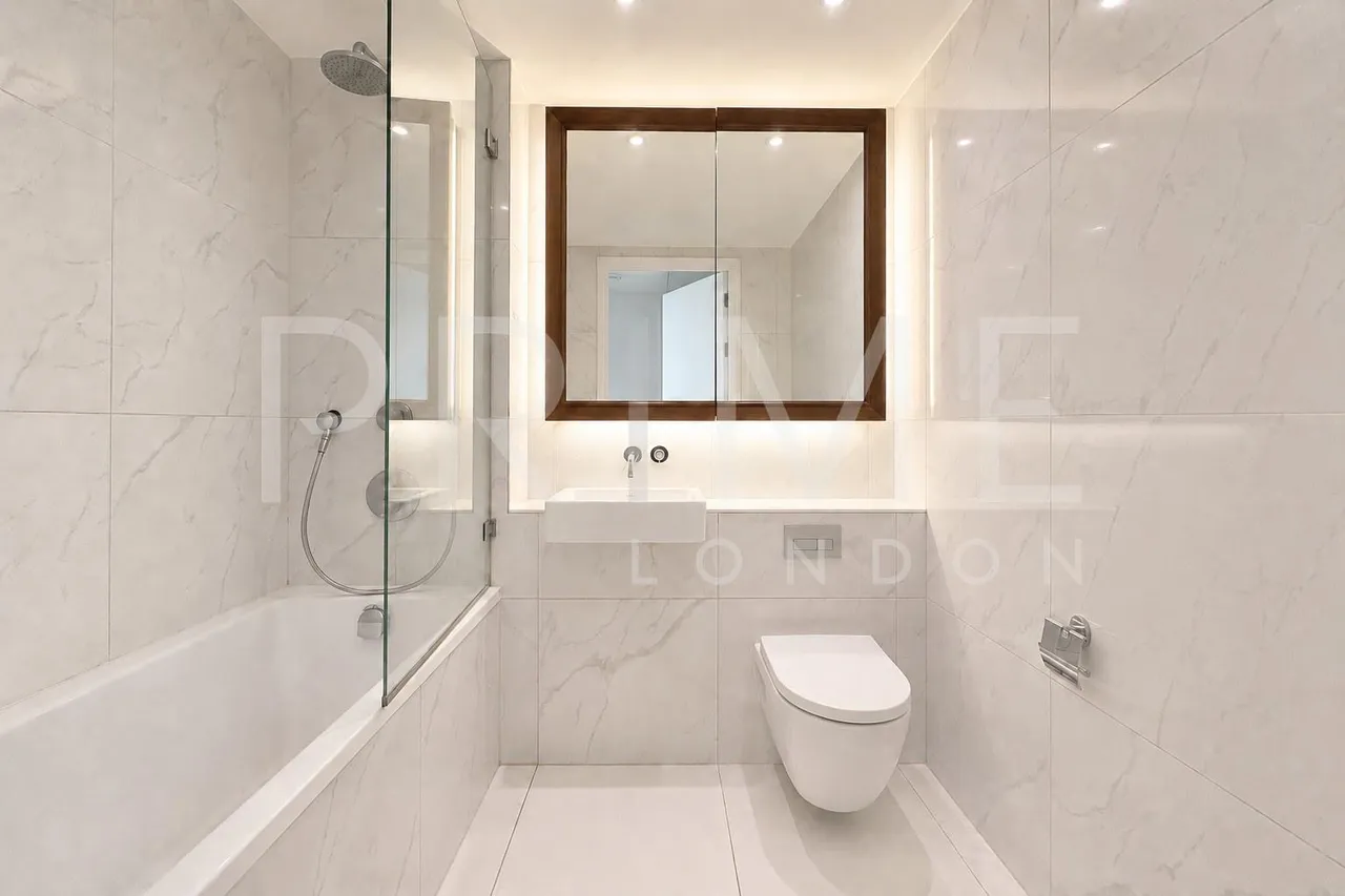 Wandsworth Road, Nine Elms, SW8, photo 6
