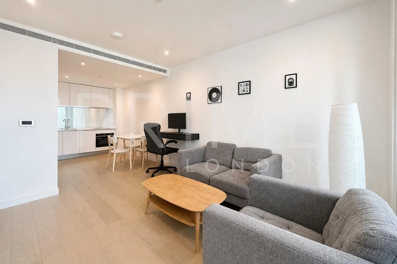 1 bed flat for sale, Wandsworth Road, Nine Elms, SW8