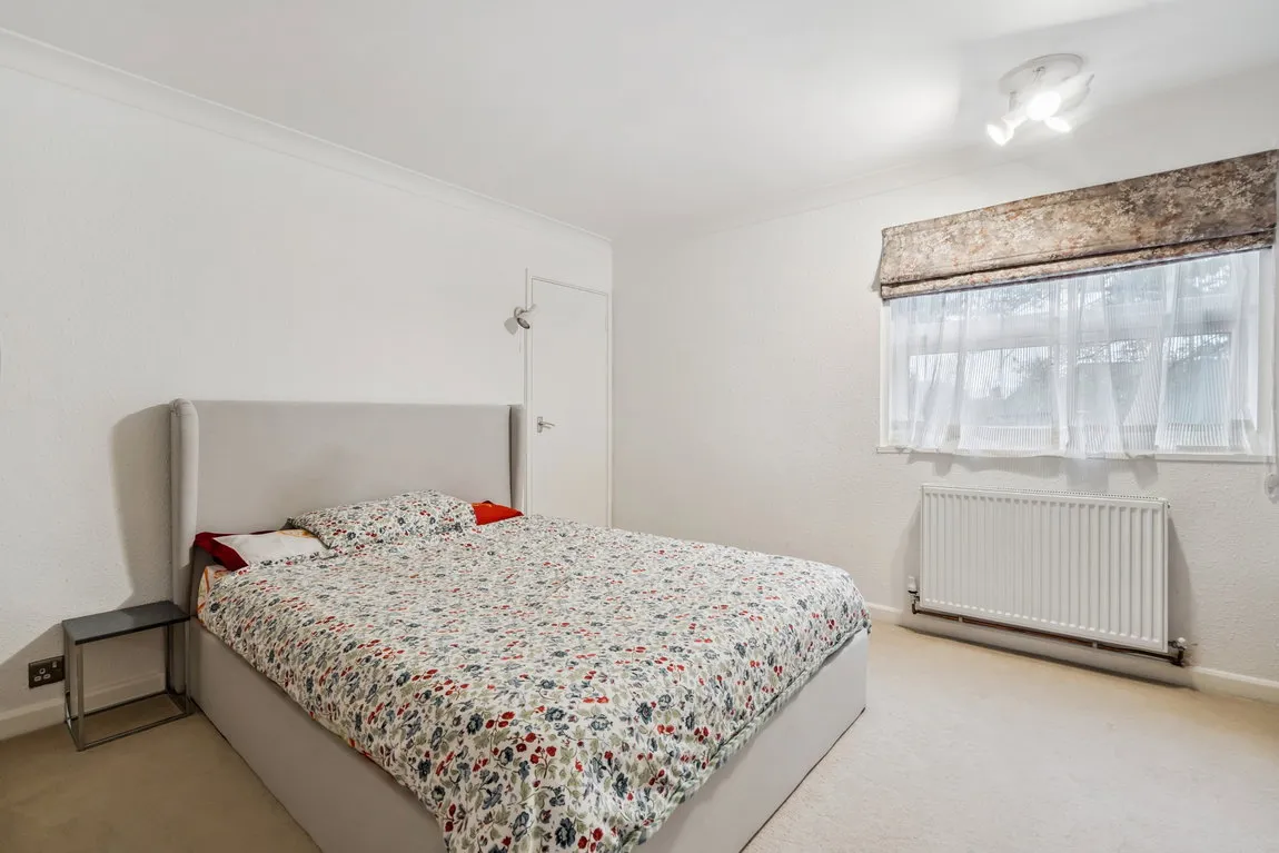 The Chequers, Pinner, HA5, photo 13