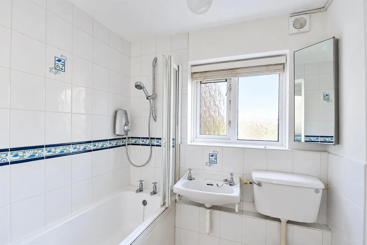 White Hart Lane, Barnes, SW13, photo 5