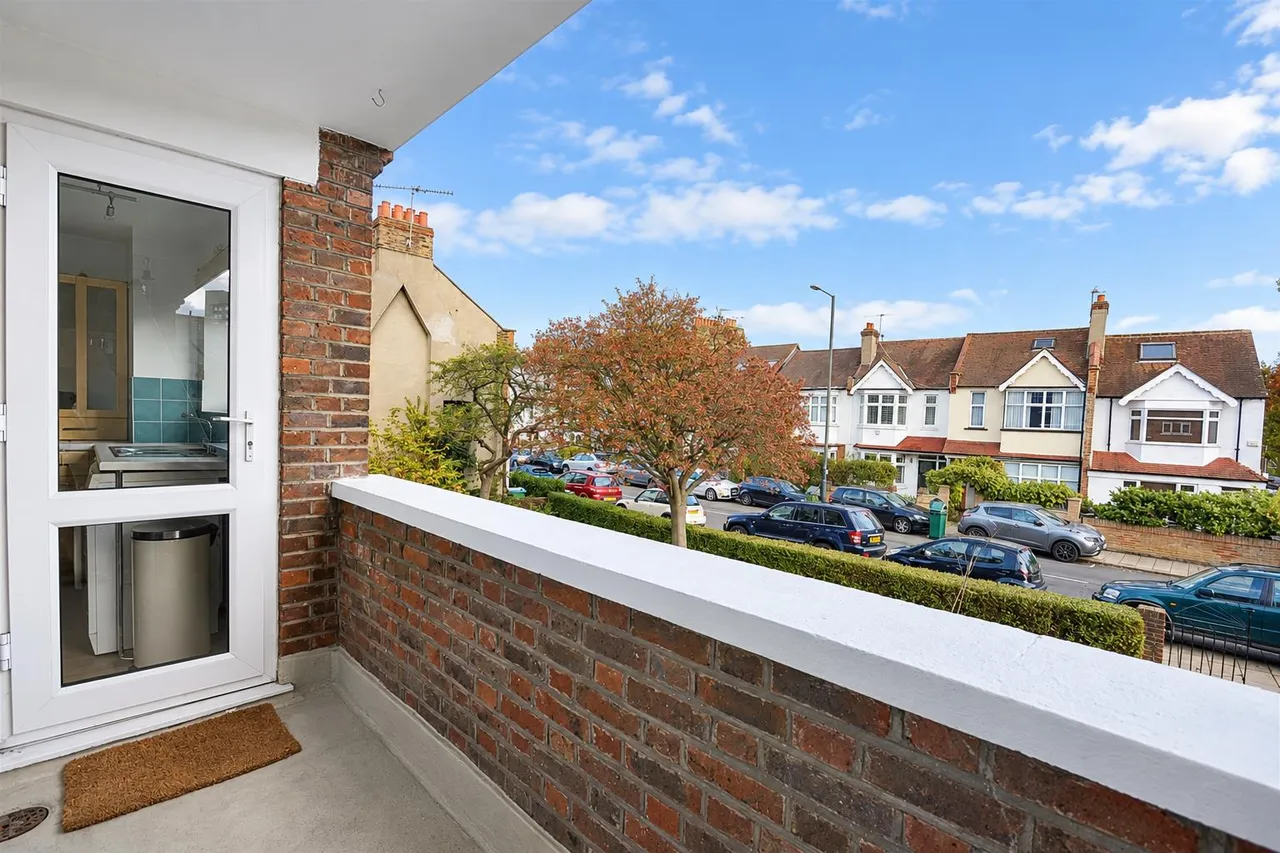 White Hart Lane, Barnes, SW13, photo 4