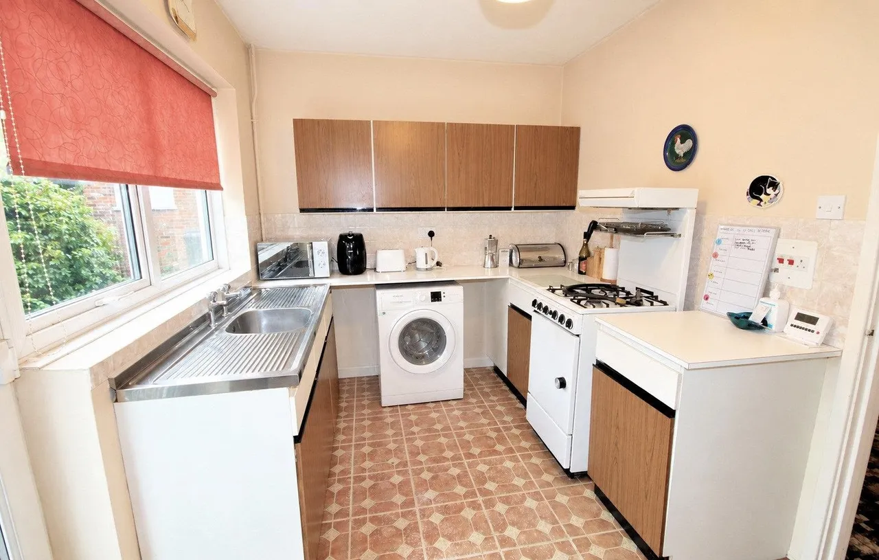 St. Georges Close, Toddington, LU5, photo 4