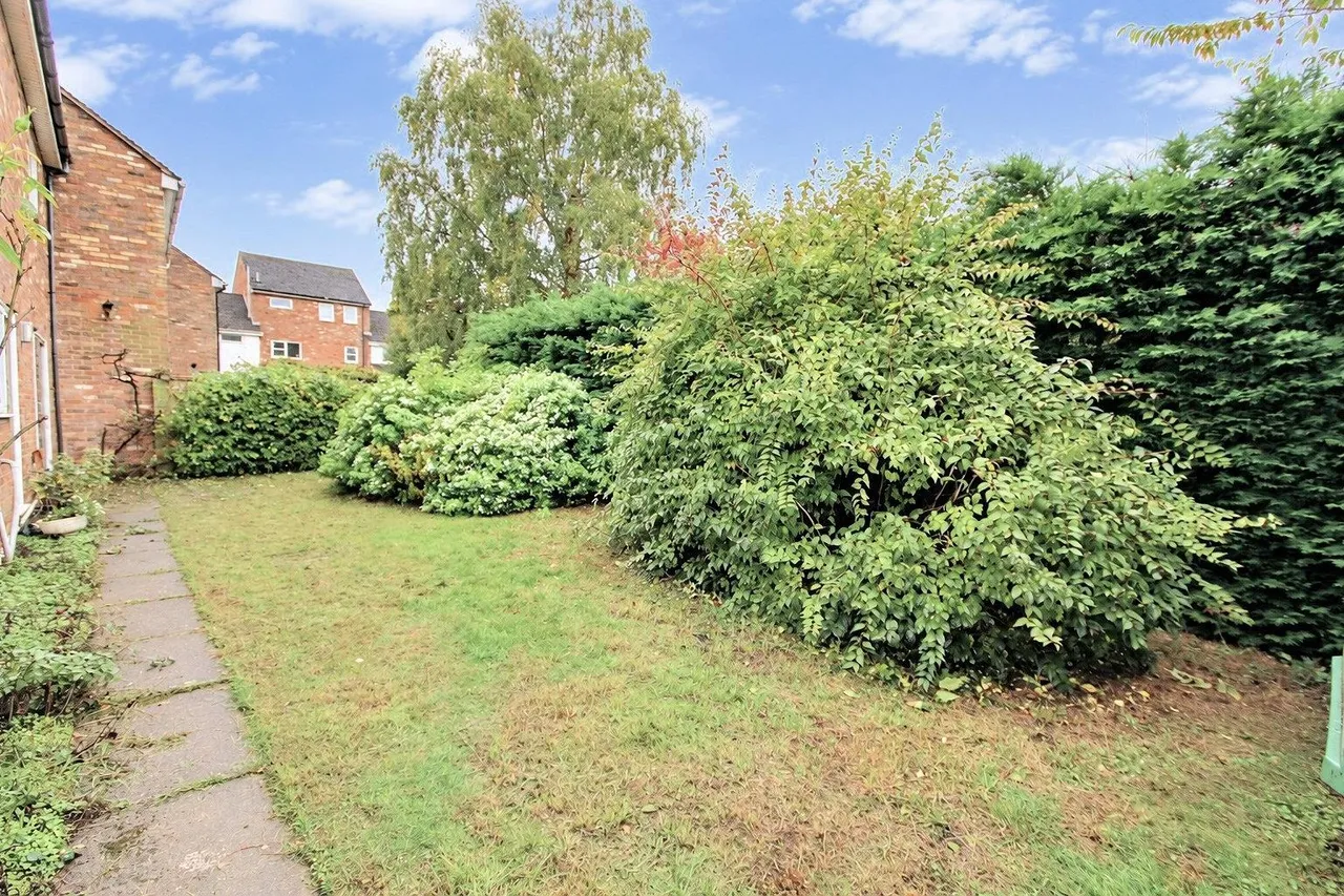 St. Georges Close, Toddington, LU5, photo 19