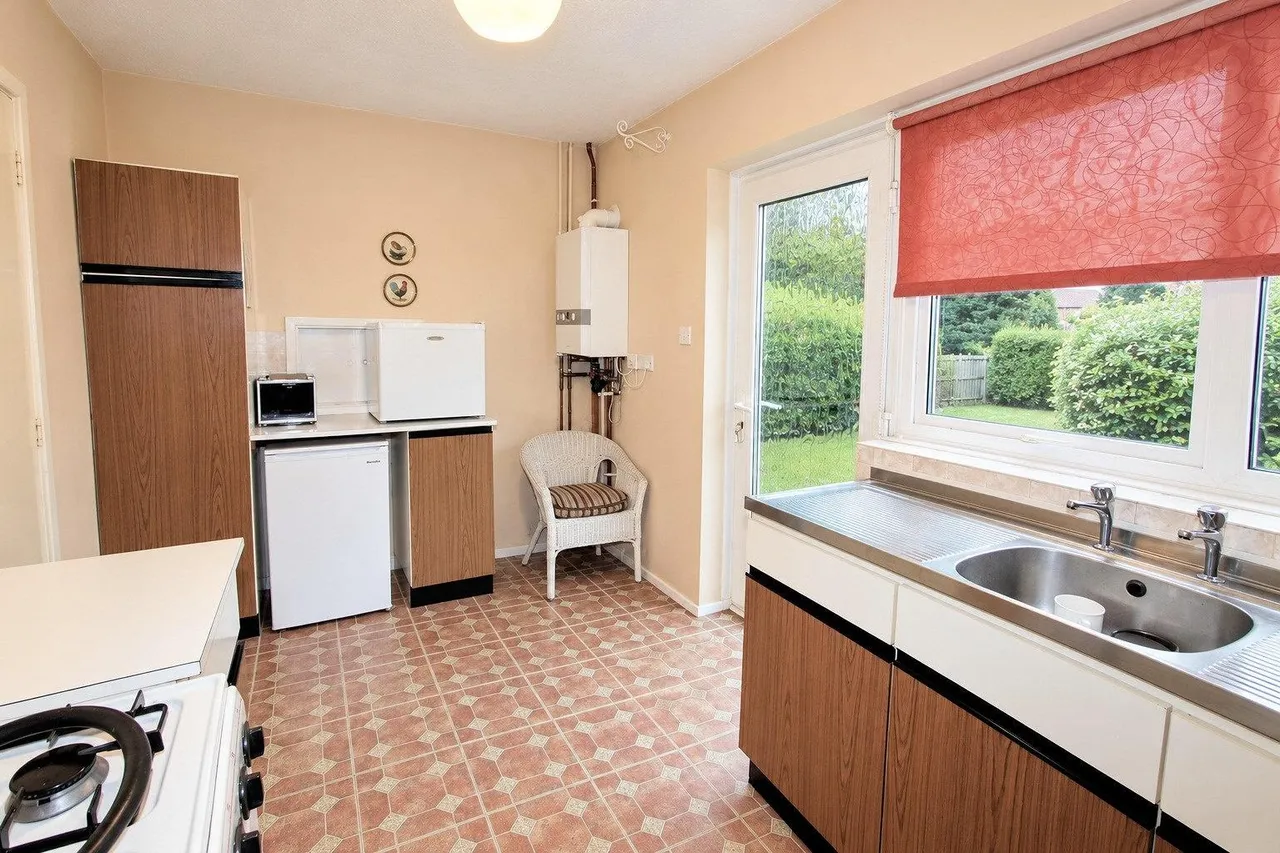 St. Georges Close, Toddington, LU5, photo 9