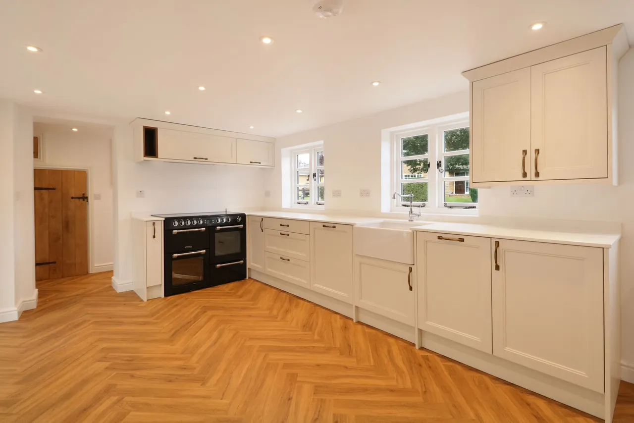 Hill View, Eydon, NN11, photo 4