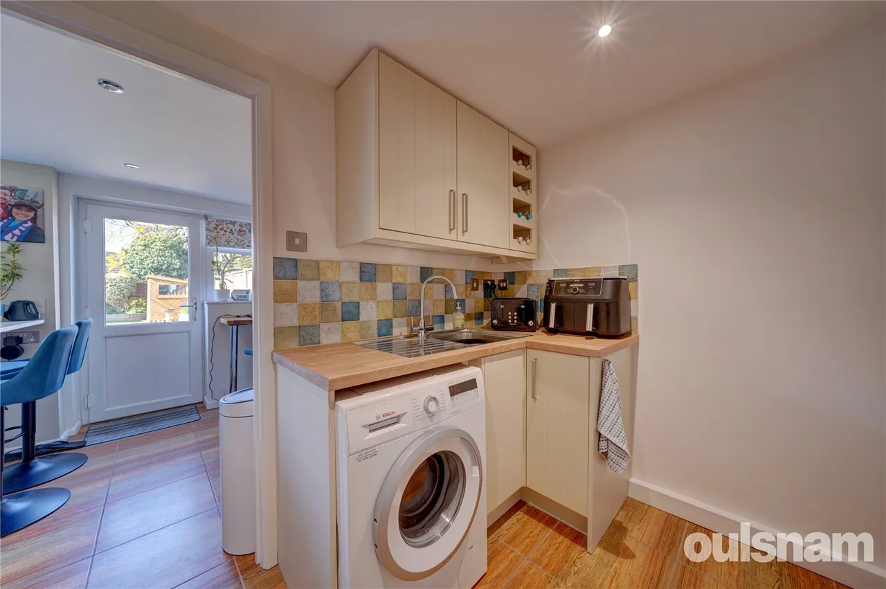 Witton Avenue, Droitwich, Worcestershire, WR9 8NZ, photo 13