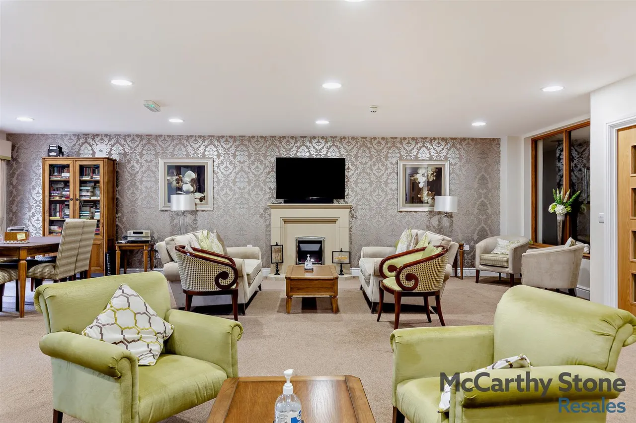 Tregolls Road, Truro, TR1, photo 12