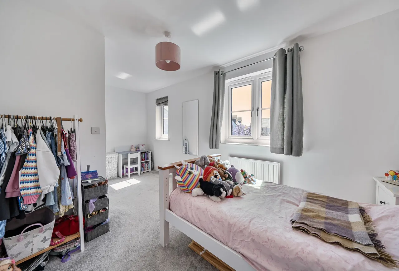 Castle Close, Gloucestershire, Gotherington, GL52 9EE, photo 8
