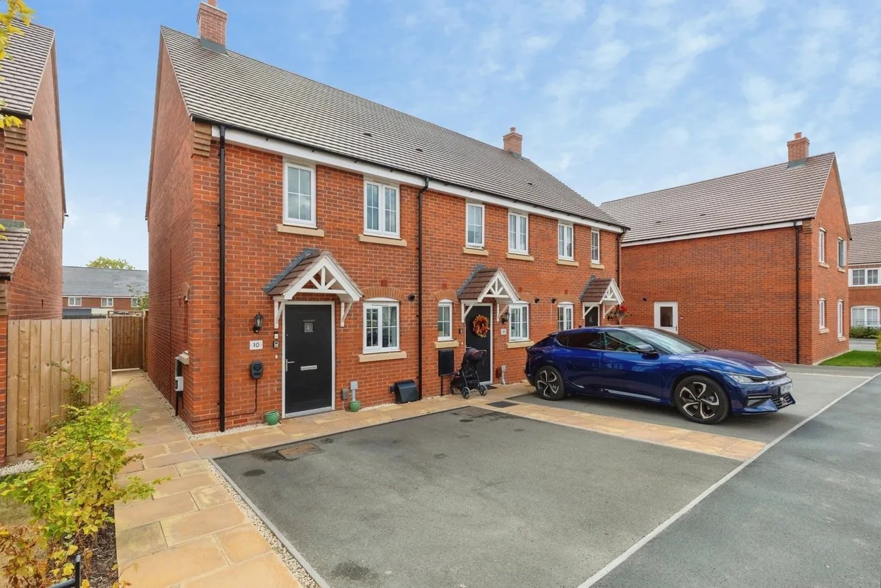2 bed house for sale, Merryweather Mews, Stratford-Upon-Avon, CV37