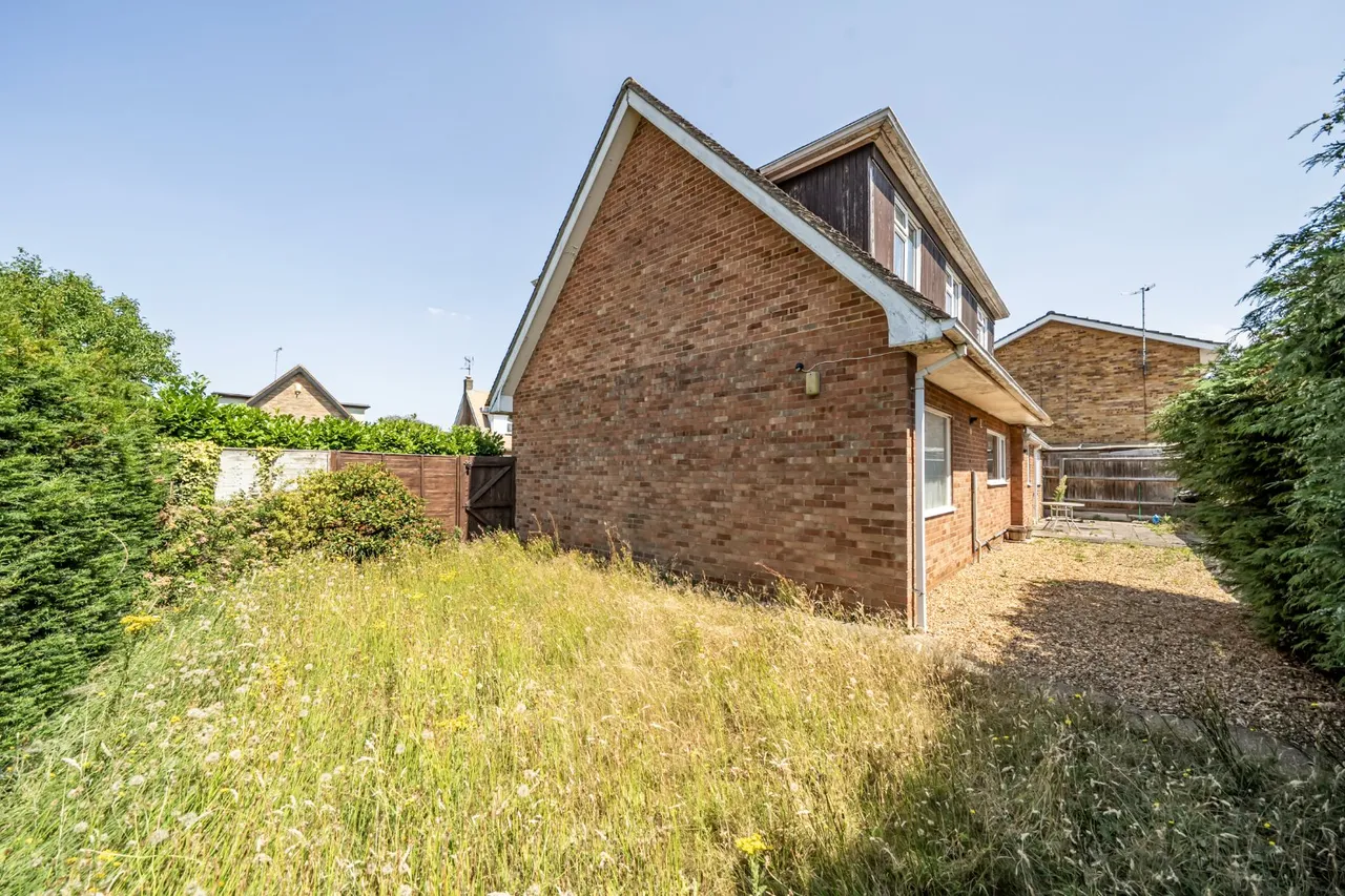 Laurel Grove, West Winch, PE33, photo 11