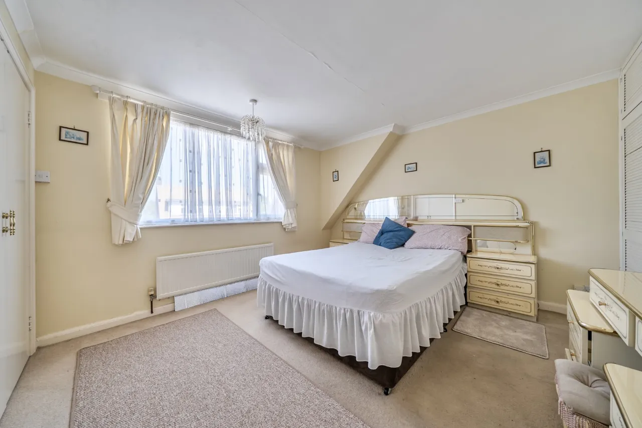 Laurel Grove, West Winch, PE33, photo 7