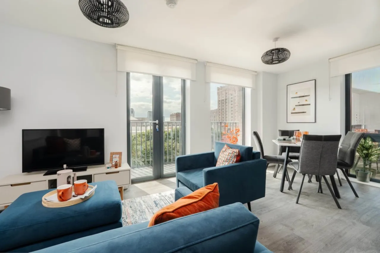 RENT TO BUY Wellington Wharf, Liver, photo 2