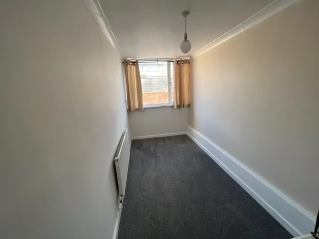 High Street, Shirehampton, BS11, photo 5