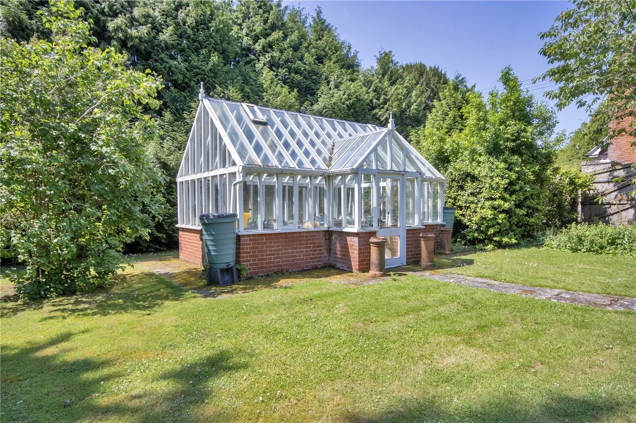 Redwall Lane, Hunton, ME15, photo 11