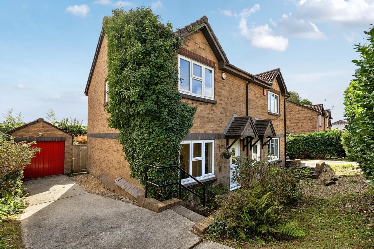 3 bed property for sale, Down Road, Plympton, PL7