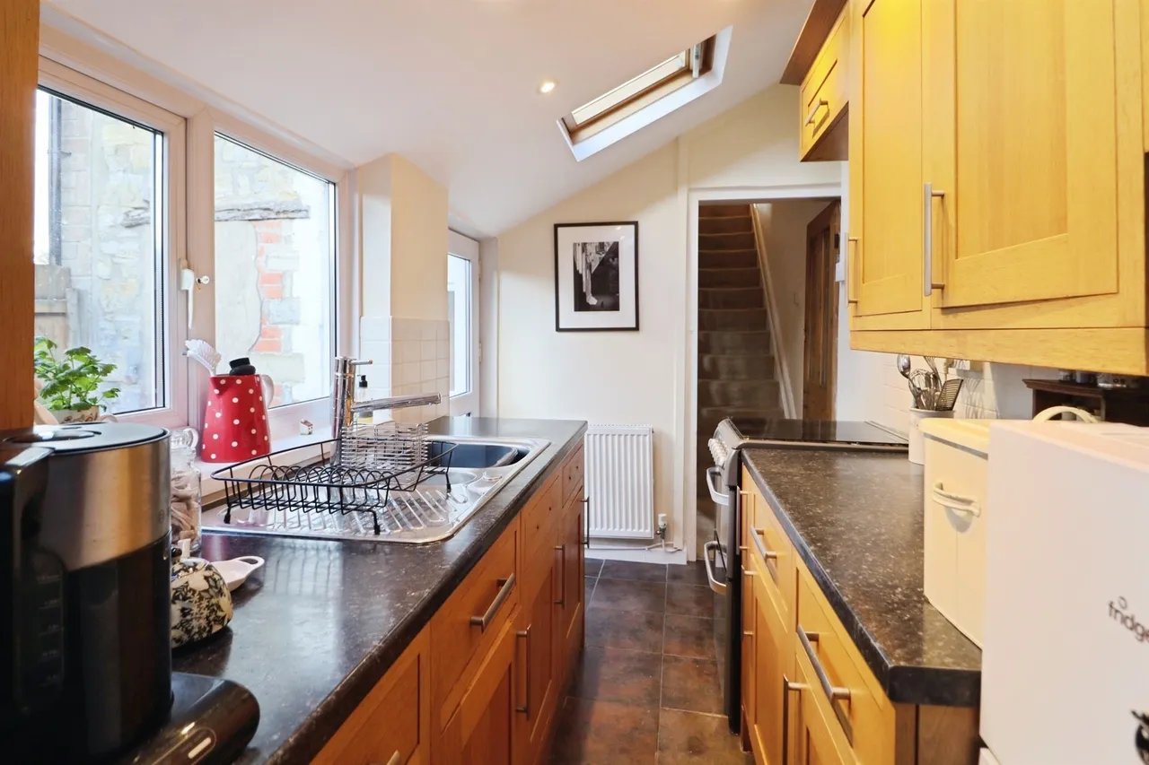 Lewis Road, Penarth, CF64, photo 7