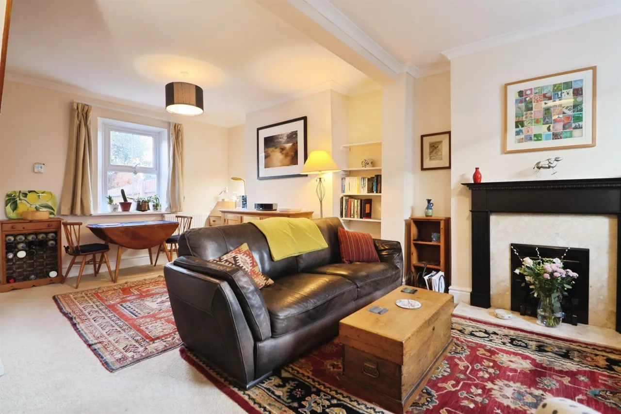Lewis Road, Penarth, CF64, photo 3