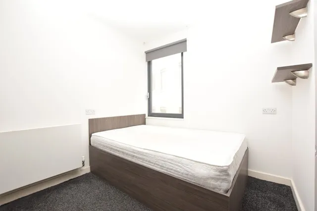 flat to rent — Pearl Works, 2 Howard Lane, Sheffield, S1 2FT