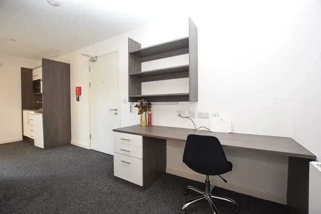 Pearl Works, 2 Howard Lane, Sheffield, S1 2FT, photo 8