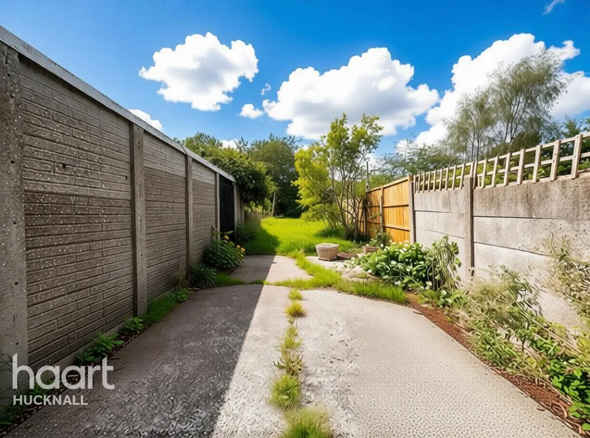 Broxtowe Drive, Nottingham, NG15, photo 14