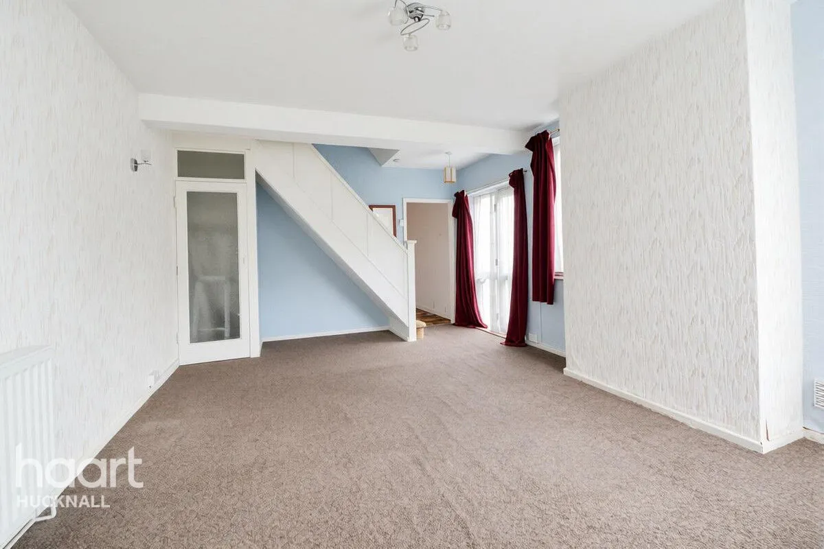 Broxtowe Drive, Nottingham, NG15, photo 2