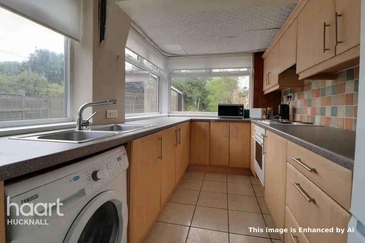 Broxtowe Drive, Nottingham, NG15, photo 4