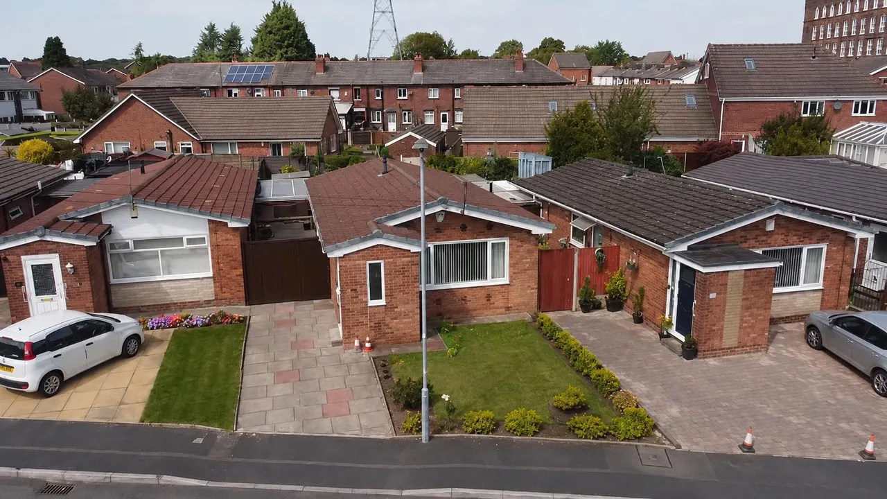 Stanley Road, Radcliffe, M26 4HG, photo 16