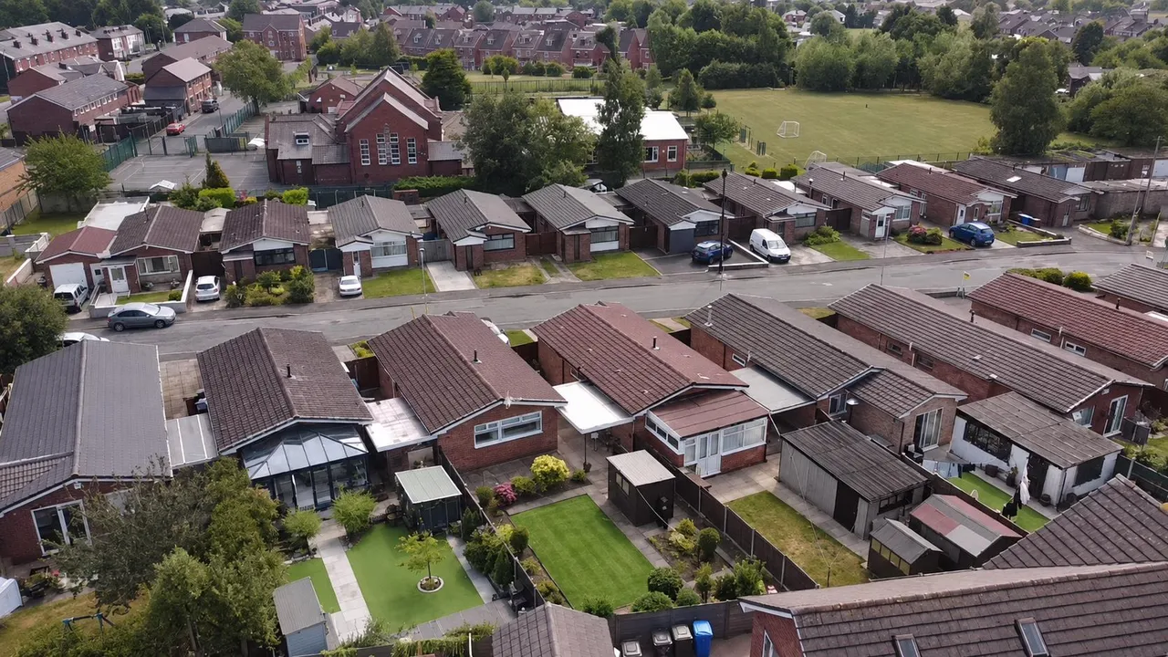 Stanley Road, Radcliffe, M26 4HG, photo 19
