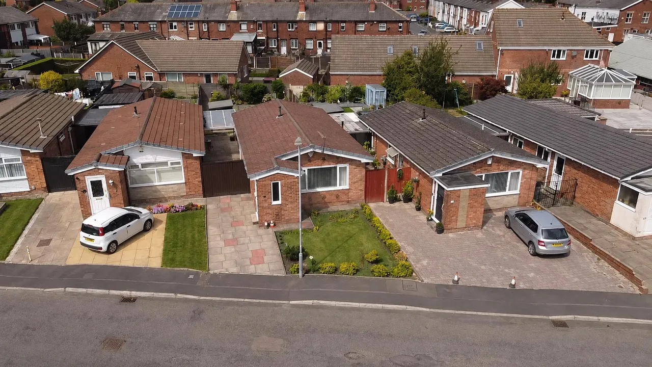 Stanley Road, Radcliffe, M26 4HG, photo 17