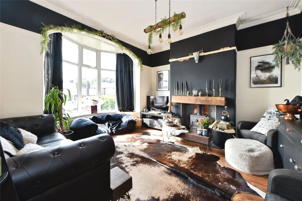 Hillcrest Road, Blackburn, Lancashire, BB2, photo 2