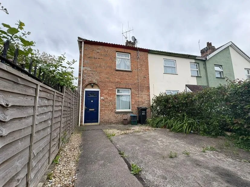 3 bed property for sale — St. John Street, Bridgwater TA6 5JE