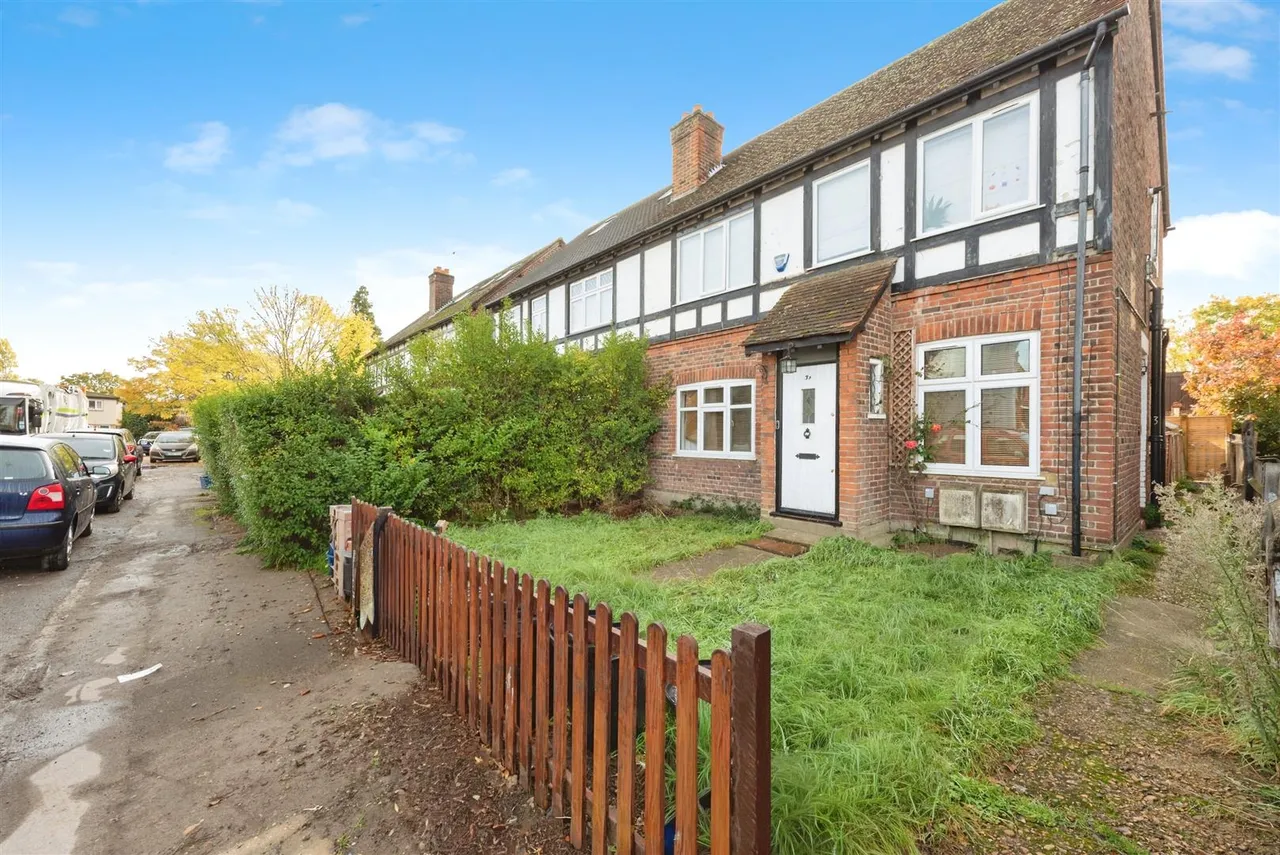 Wellington Gardens, Twickenam, photo 19