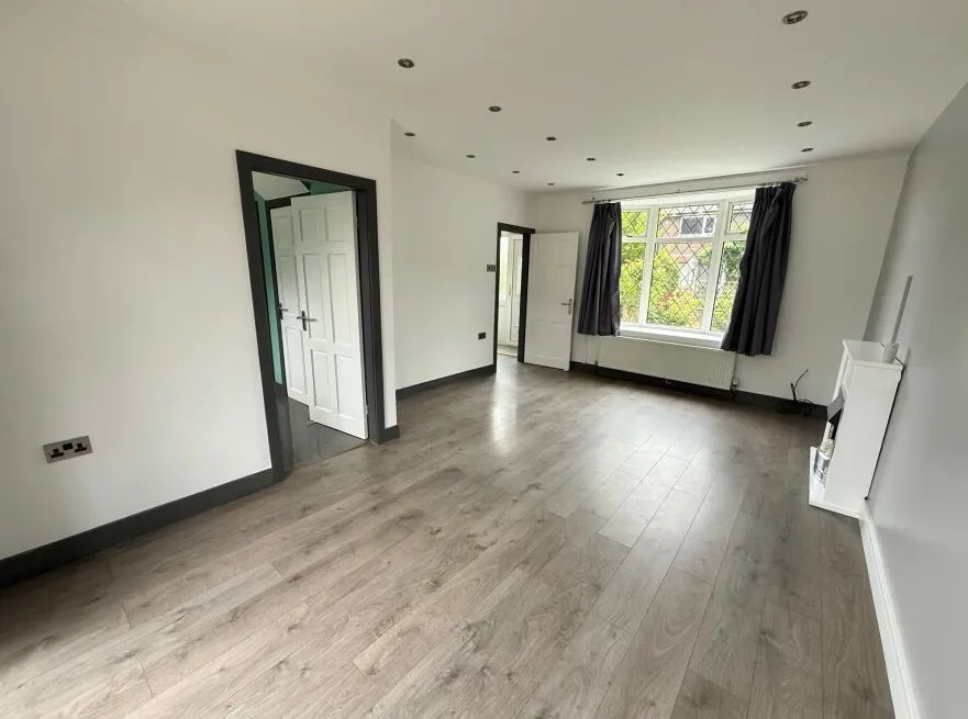 Stretton Way, Handforth, Wilmslow, photo 5