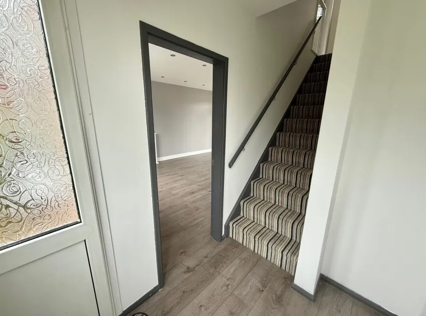 Stretton Way, Handforth, Wilmslow, photo 2
