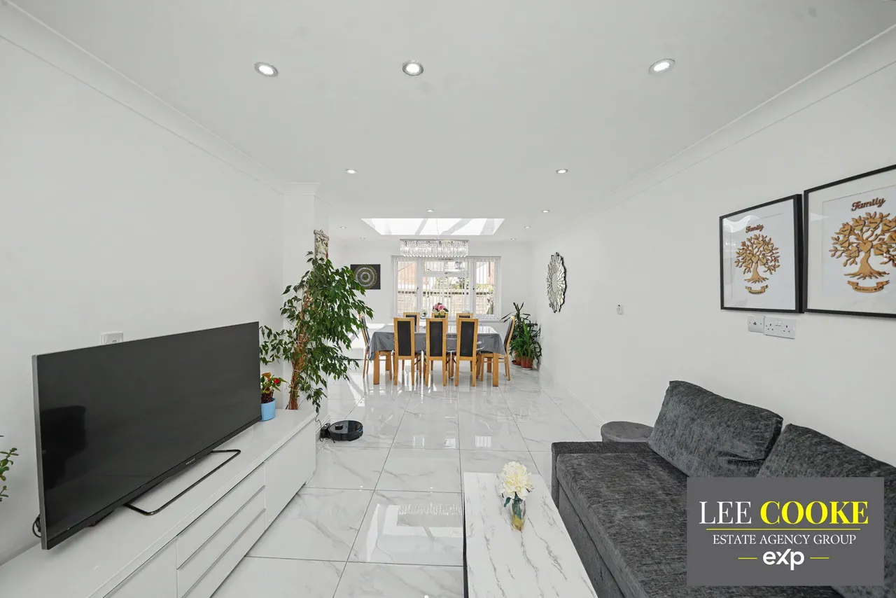 Southmead Way, Walsall, WS2, photo 12