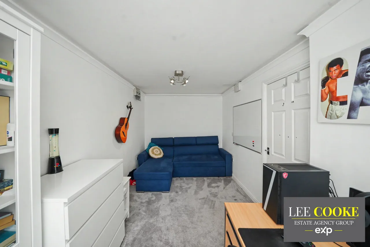 Southmead Way, Walsall, WS2, photo 22